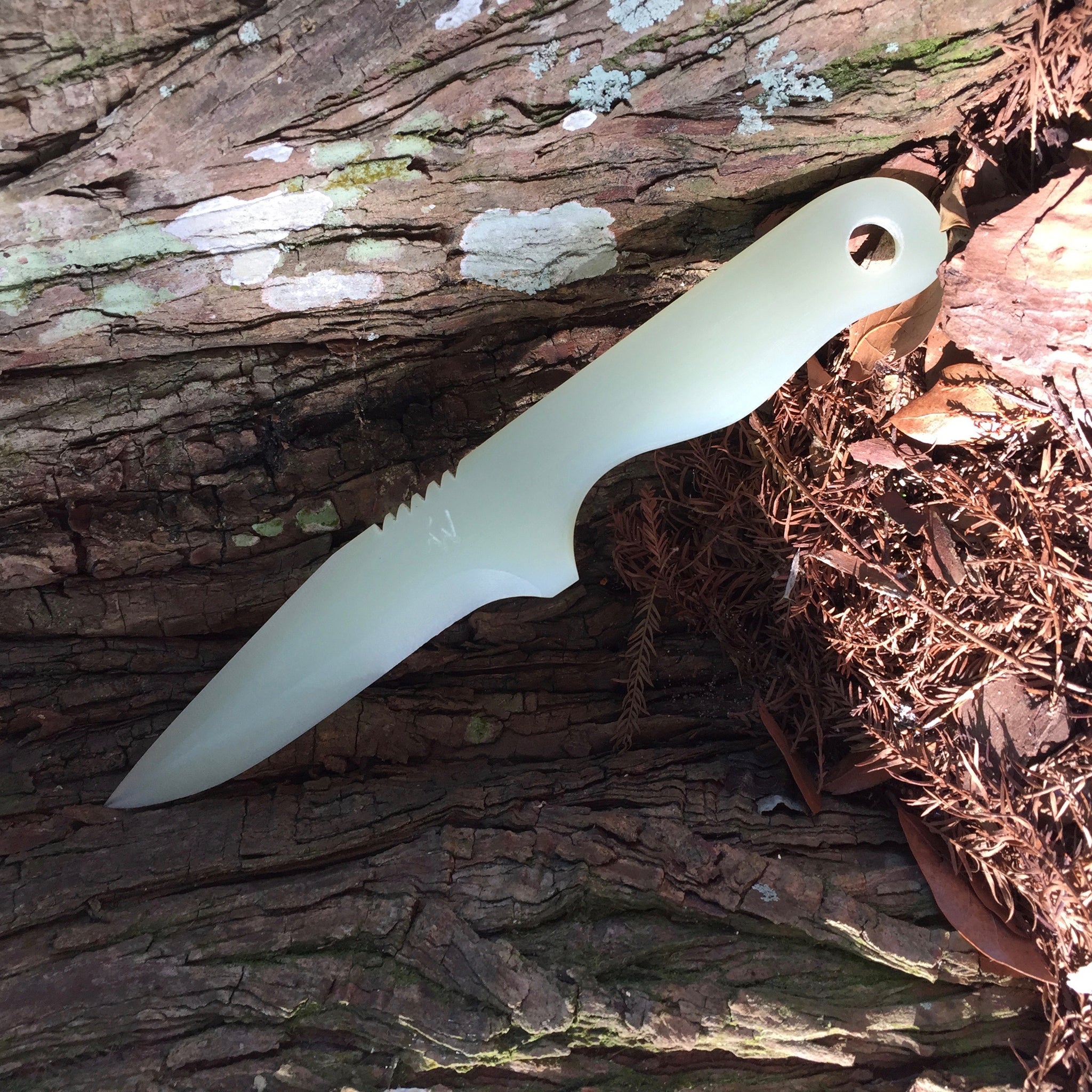 Non-Metallic Conceal Carry Knife - Fighter/Diver Razorback - Mini